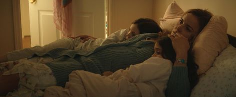 Abbie Cornish, Riya May Atwood, and Selah Atwood in Three Billboards Outside Ebbing, Missouri (2017)