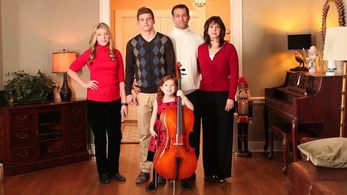 Kevin Sizemore, Claudia Esposito, Emily Capehart, Barrett Carnahan, and Siomha Kenney in A Christmas Tree Miracle (2013)