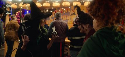 Hocus Pocus 2 (2022) with Bette Midler & Kathy Najimy