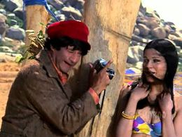 Dev Anand and Zeenat Aman in Heera Panna (1973)