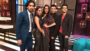 Malaika Arora, Karan Johar, Neha Dhupia, Ayan Mukerji, and Rohan Joshi in Koffee with Karan (2004)
