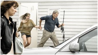 Alex van Warmerdam, Eva van de Wijdeven, and Ali Zijlstra in Schneider vs. Bax (2015)