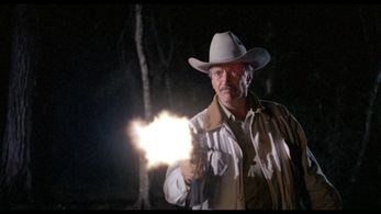 Fernando Almada in Grave Robbers (1989)