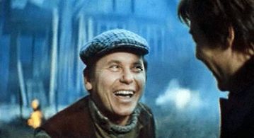 Aleksey Krychenkov and Aleksandr Zbruev in Tayna zapisnoy knizhki (1981)