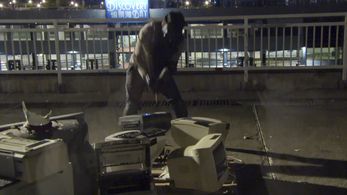 Cody Nickson in The Amazing Race (2001)