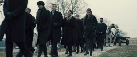 Emily Peterson and Jeff Hanlin in Batman v Superman: Dawn of Justice (2016)