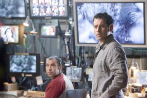 Rick Hoffman and Robert Mammone in The Condemned (2007)