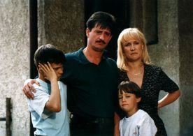 Miro Noga, Milena Steinmasslová, Marián Beník, and Pavel Zednícek in Ranc U Zelené sedmy (1996)