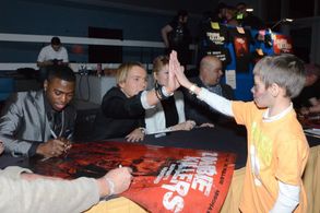 Autograph signing at the Zombie Killers convention in Sands Casino Bethlehem PA ,USA. With Dee Wallace, Micheal Kean, an
