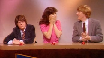 Michael B. Moynahan, Michael J. Fox and Justine Bateman in Family Ties