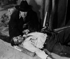 Helmut Dantine in Escape in the Desert (1945)