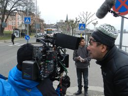 Jorge Ramírez Suárez and Kristyan Ferrer in Good Day, Ramon (2013)