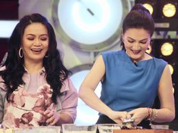 Carmina Villaroel and Tuesday Vargas in Sarap, 'di ba?: Episode #1.186 (2023)