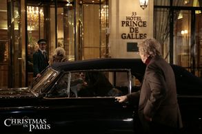 Gaston Berghmans, Chris Lomme, and Mattias Van de Vijver in Christmas in Paris (2008)