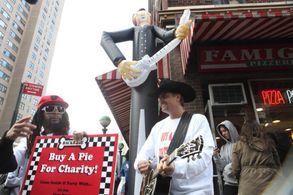 Lil Jon and John Rich in The Apprentice (2004)