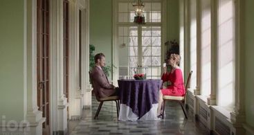 A Royal Christmas Engagement