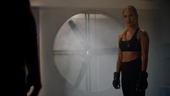 Samantha Richelle in Almost Paradise (2020)