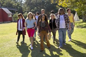 Janeane Garofalo, Michael Ian Black, Nina Hellman, Ken Marino, Marguerite Moreau, Zak Orth, Amy Poehler, Marisa Ryan, an