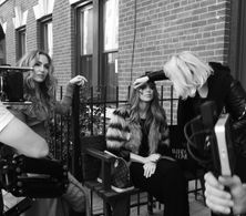 Drea de Matteo and Aria Pullman