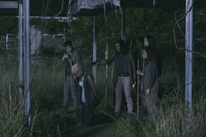 Nicole Barré, Sydney Park, Briana Venskus, Mimi Kirkland, and Elizabeth Faith Ludlow in The Walking Dead (2010)