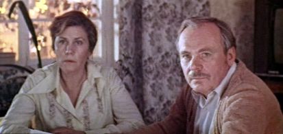 Nikolai Pastukhov and Alevtina Rumyantseva in Den svadby pridyotsya utochnit (1980)