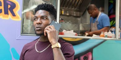 Jason Mitchell and Barton Fitzpatrick in The Chi (2018)