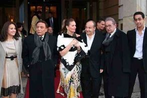 Nour El-Sherif, Adel Emam, Hind Sabri, and Youssra at an event for The Yacoubian Building (2006)