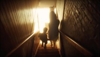 Still of Fleur Keith and AJ Houghton in Black Mirror: Bandersnatch (2018)