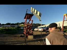Jamie Hyneman in MythBusters (2003)