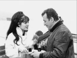 Sadri Alisik and Türkan Soray in Sana Lâyik Degilim (1965)