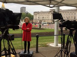 Mary Nightingale in ITV Evening News (1999)