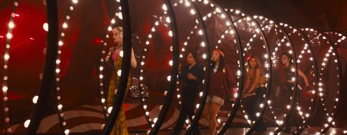 Rosie Perez, Jurnee Smollett, Mary Elizabeth Winstead, Margot Robbie, and Ella Jay Basco in Birds of Prey (2020)