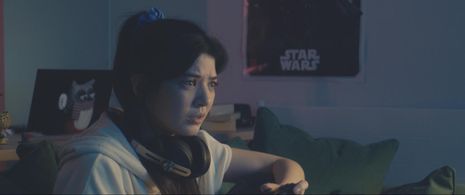 Mia Foo as Katy in Speed Dating