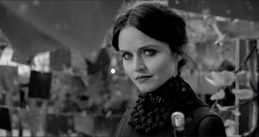 Vera Graziadei in White Light (2020)