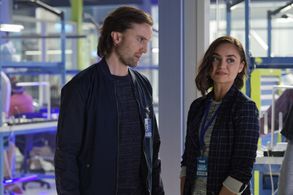 Aaron Poole and Shazi Raja in Salvation (2017)