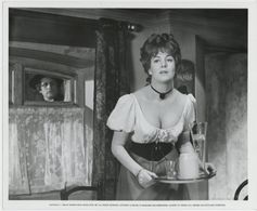 Barbara Ewing and Ewan Hooper in Dracula Has Risen from the Grave (1968)