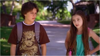 Rhiannon Leigh Wryn and William Brent in Monster Mutt (2011)