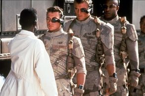 Dolph Lundgren, Jean-Claude Van Damme, Tom Lister Jr., Simon Rhee, and Tico Wells in Universal Soldier (1992)