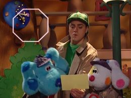 Donovan Patton in Blue's Room (2004)