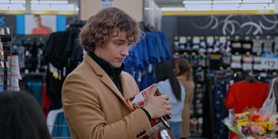 Josh Whitehouse in The Knight Before Christmas (2019)