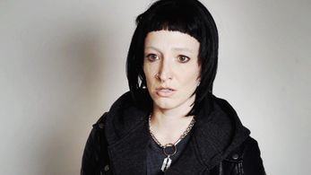 Kaya Marie Möller - Lisbeth