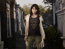 Daniella Pineda in The Originals (2013)