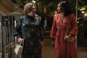 Margo Martindale and Tiffany Haddish in The Kitchen (2019)