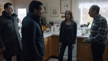 Nathanial Arcand, Julian McMahon, Tanis Parenteau & Glen Gould in FBI: Most Wanted 