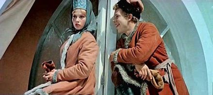 Grenada Mnatsakanova and Aleksandr Potapov in Krepostnaya aktrisa (1963)