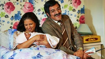 Shobu Kapoor and Adil Ray in Citizen Khan (2012)