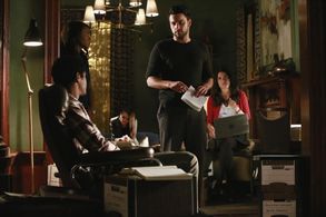 Alfred Enoch, Karla Souza, Aja Naomi King, Katie Findlay, and Jack Falahee in How to Get Away with Murder (2014)