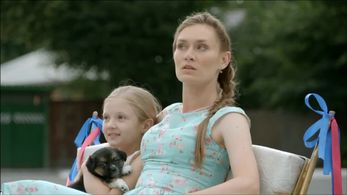 Maria Mashkova and Niyole Seryozhnikova in Bednaya Liz (2013)