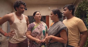 Sunita Rajwar, Geetanjali Kulkarni, Harsh Mayar, and Vaibhav Raj Gupta in Gullak (2019)