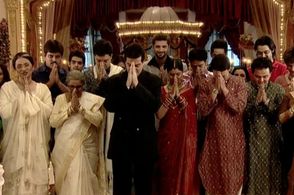 Neelam Mehra, Sachin Sharma, Ali Asgar, Chetan Hansraj, Sakshi Tanwar, Lily Patel, and Prakash Ramchandani in Kahaani Gh
